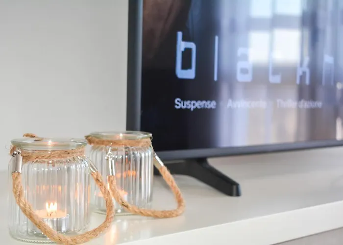 Chiara Lovely Тирана